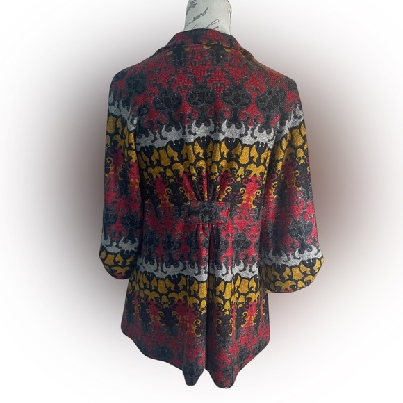 LUII Sweater - Picture 5 of 7